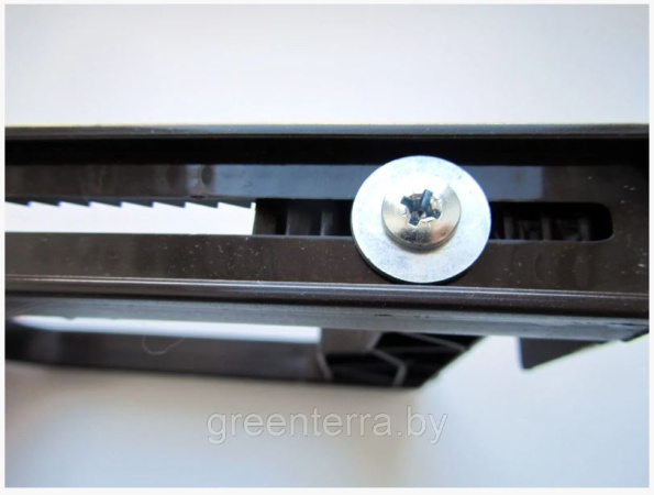 Крепление для балконного ящика шоколадное